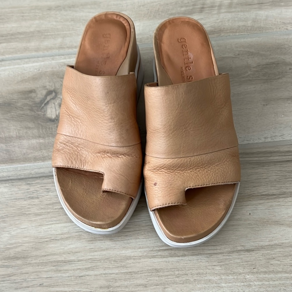 Women’s leather wedges